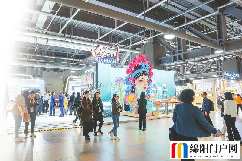 进博会期间首发首秀十余项体验式消费新产品、新技术 从四川馆看消费市场新趋势